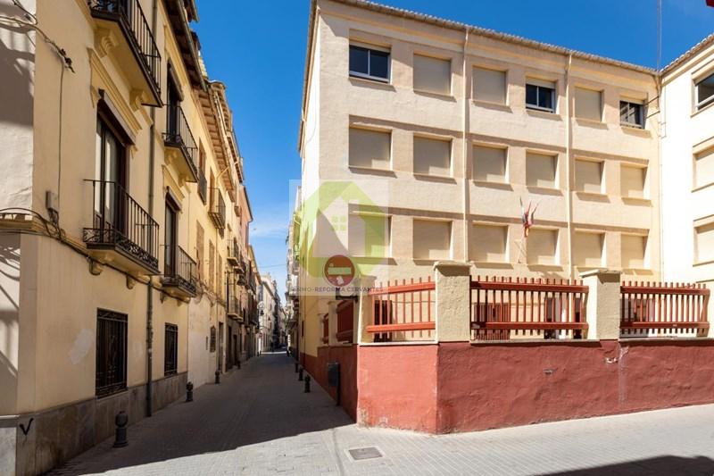 Venta de edificio en Granada