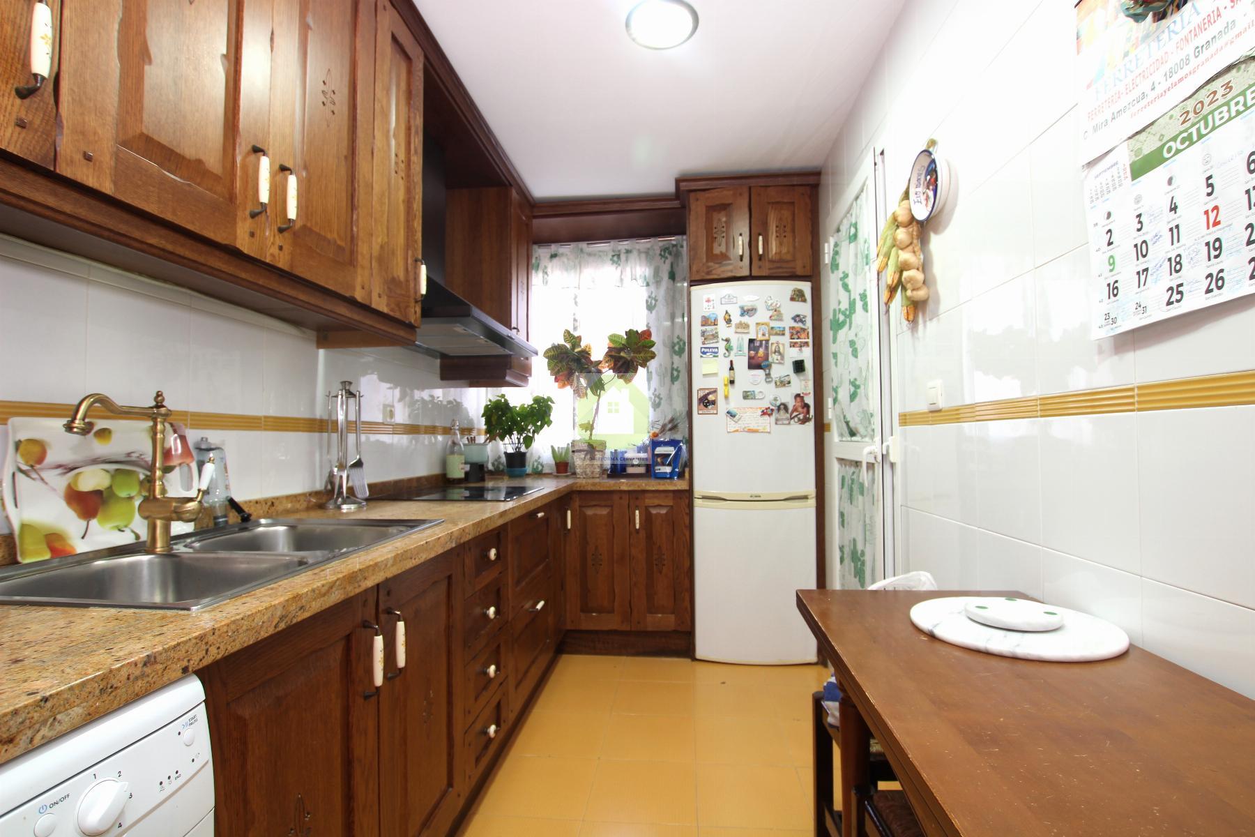 For sale of flat in Atarfe