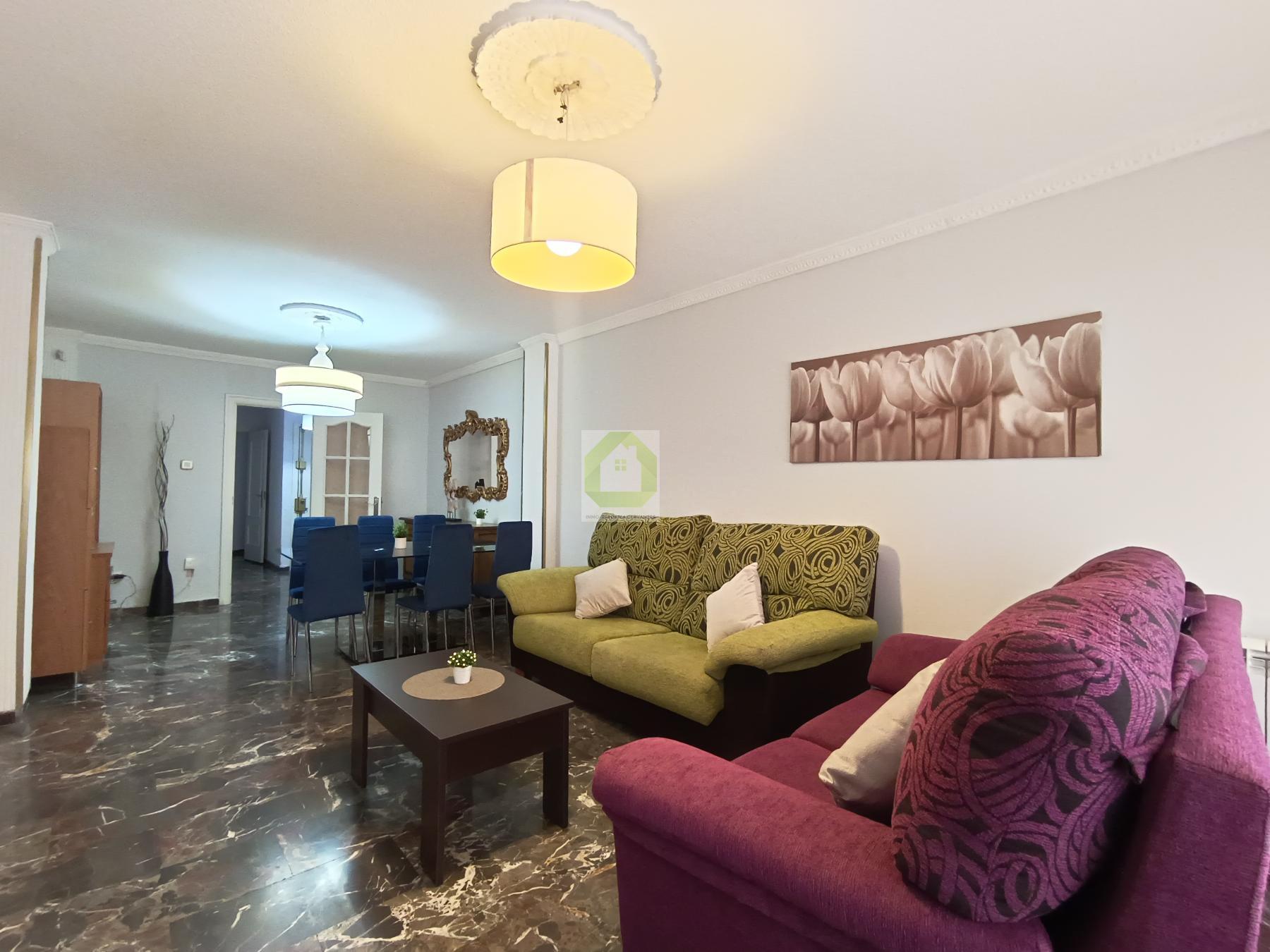 For rent of flat in Granada