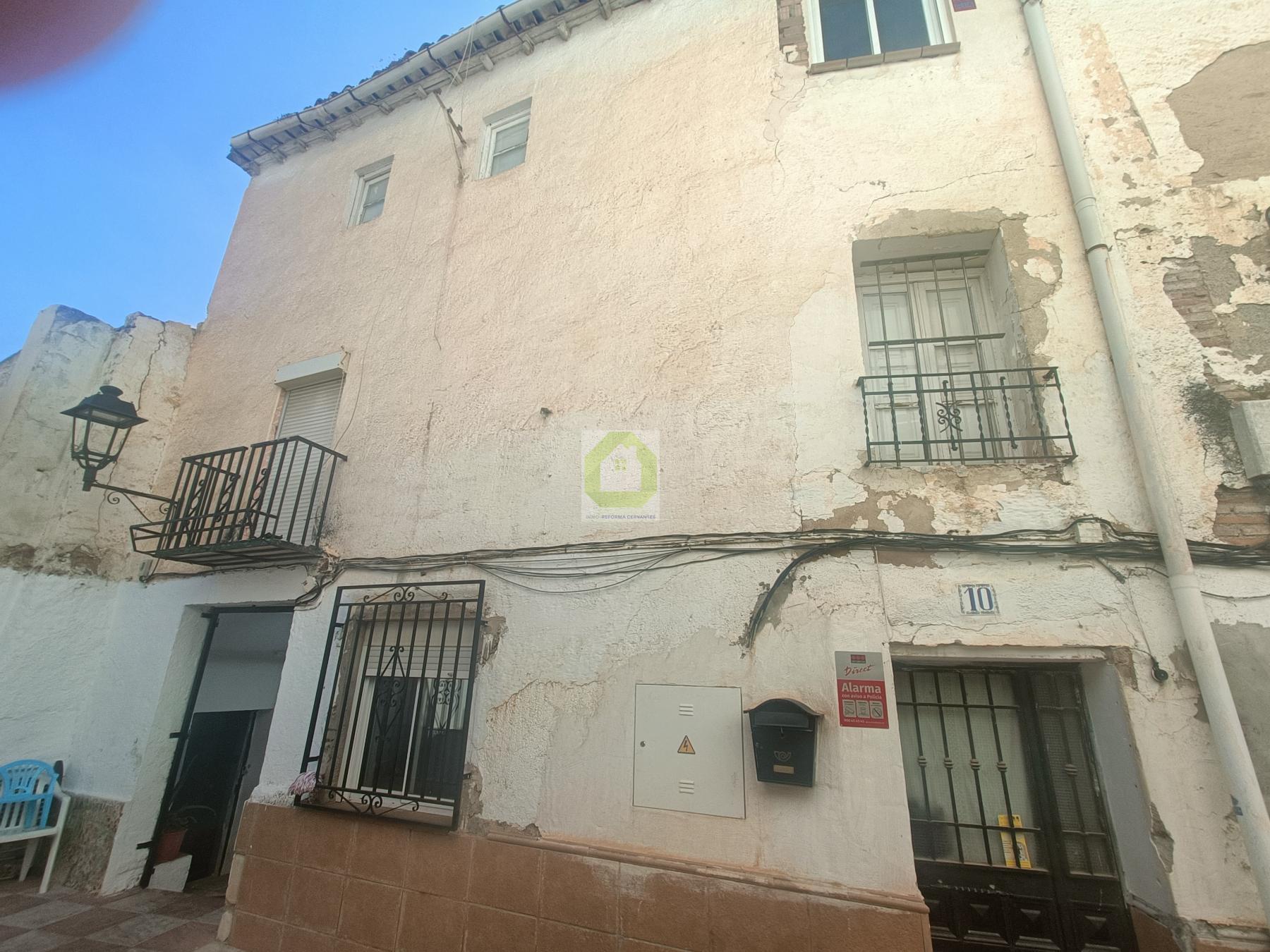 For sale of house in Alfacar