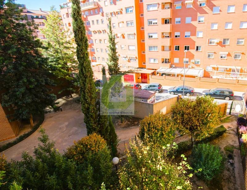 Venta de piso en Granada