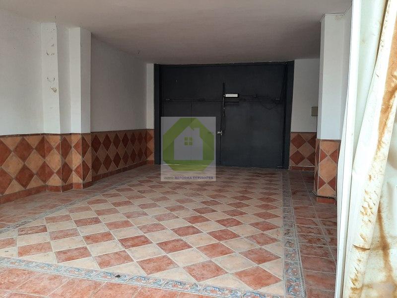 For sale of house in Chauchina