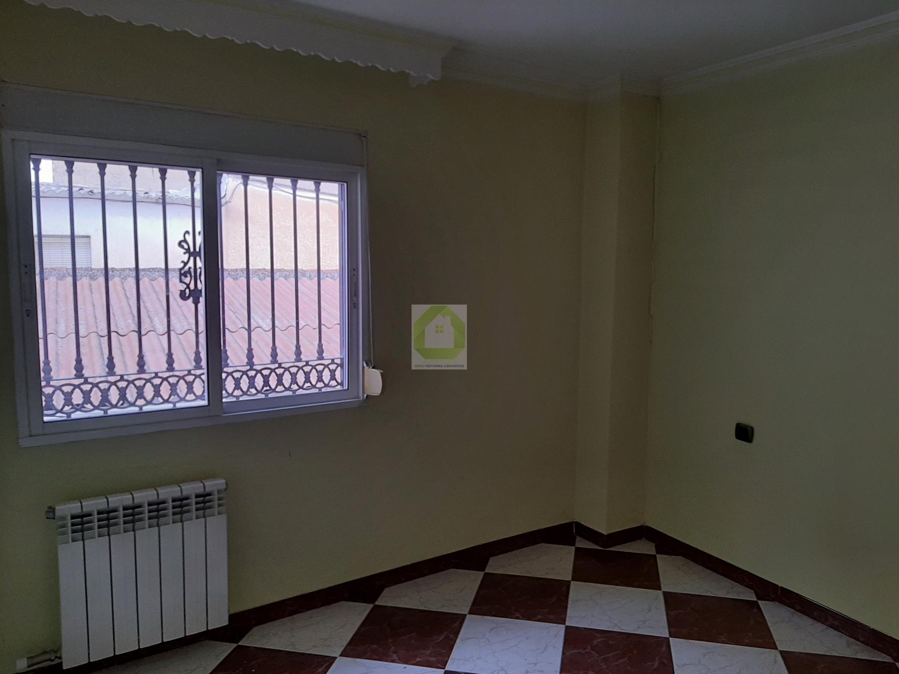 For sale of house in Chauchina
