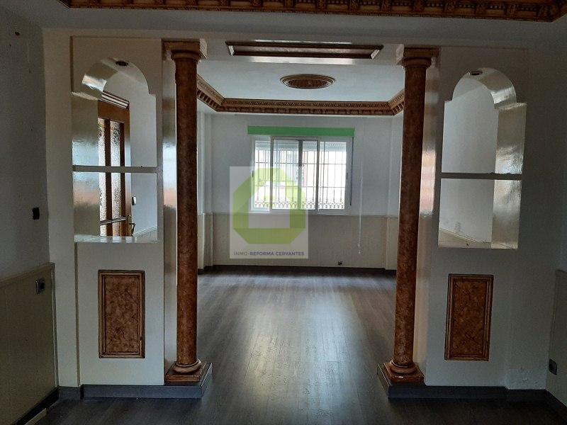 For sale of house in Chauchina