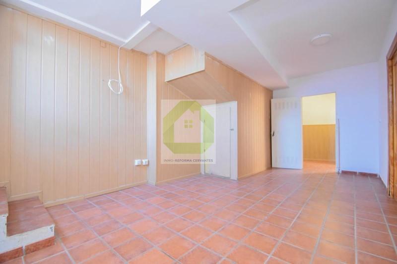 For sale of house in Las Gabias
