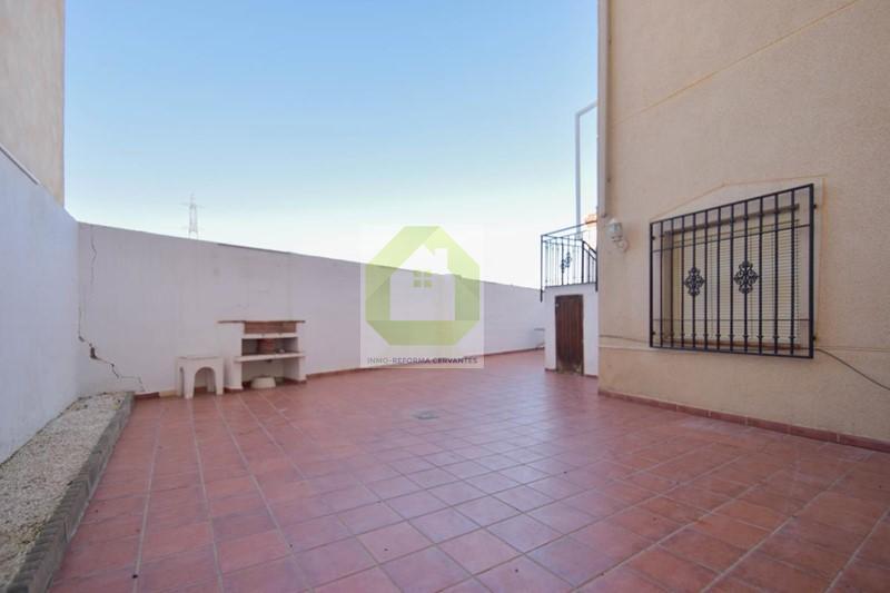For sale of house in Las Gabias