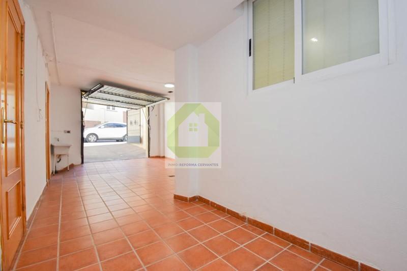 For sale of house in Las Gabias