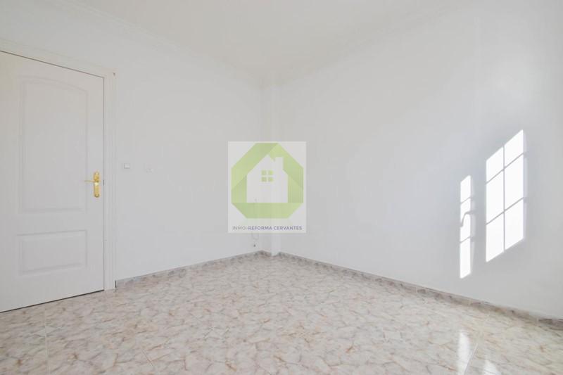For sale of house in Las Gabias