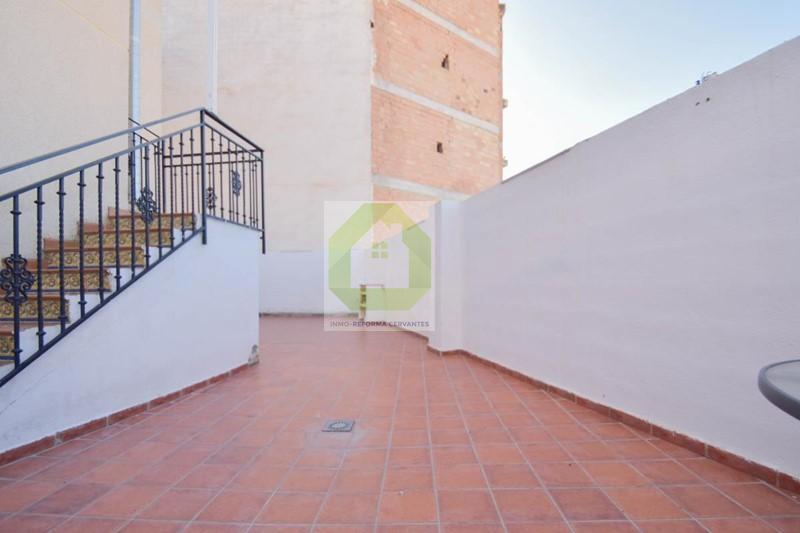 For sale of house in Las Gabias