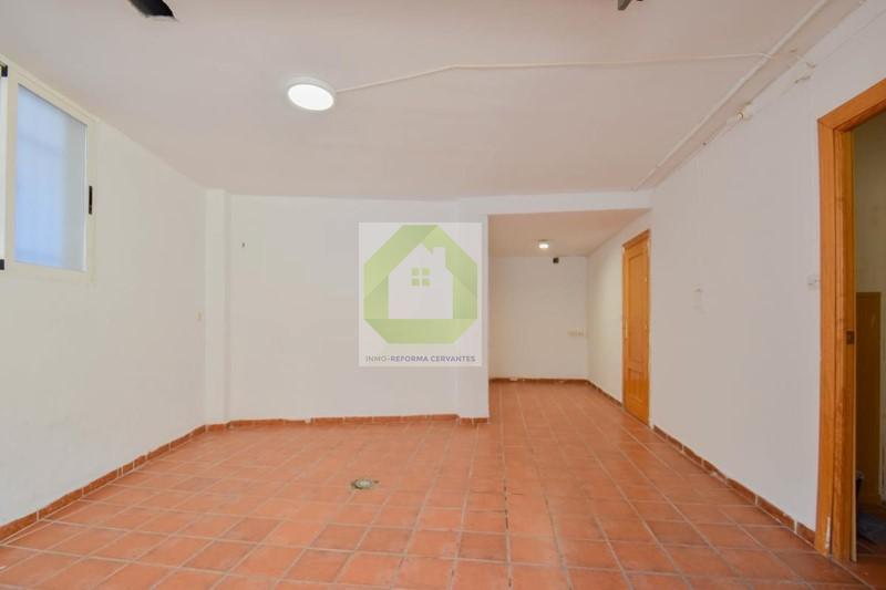 For sale of house in Las Gabias