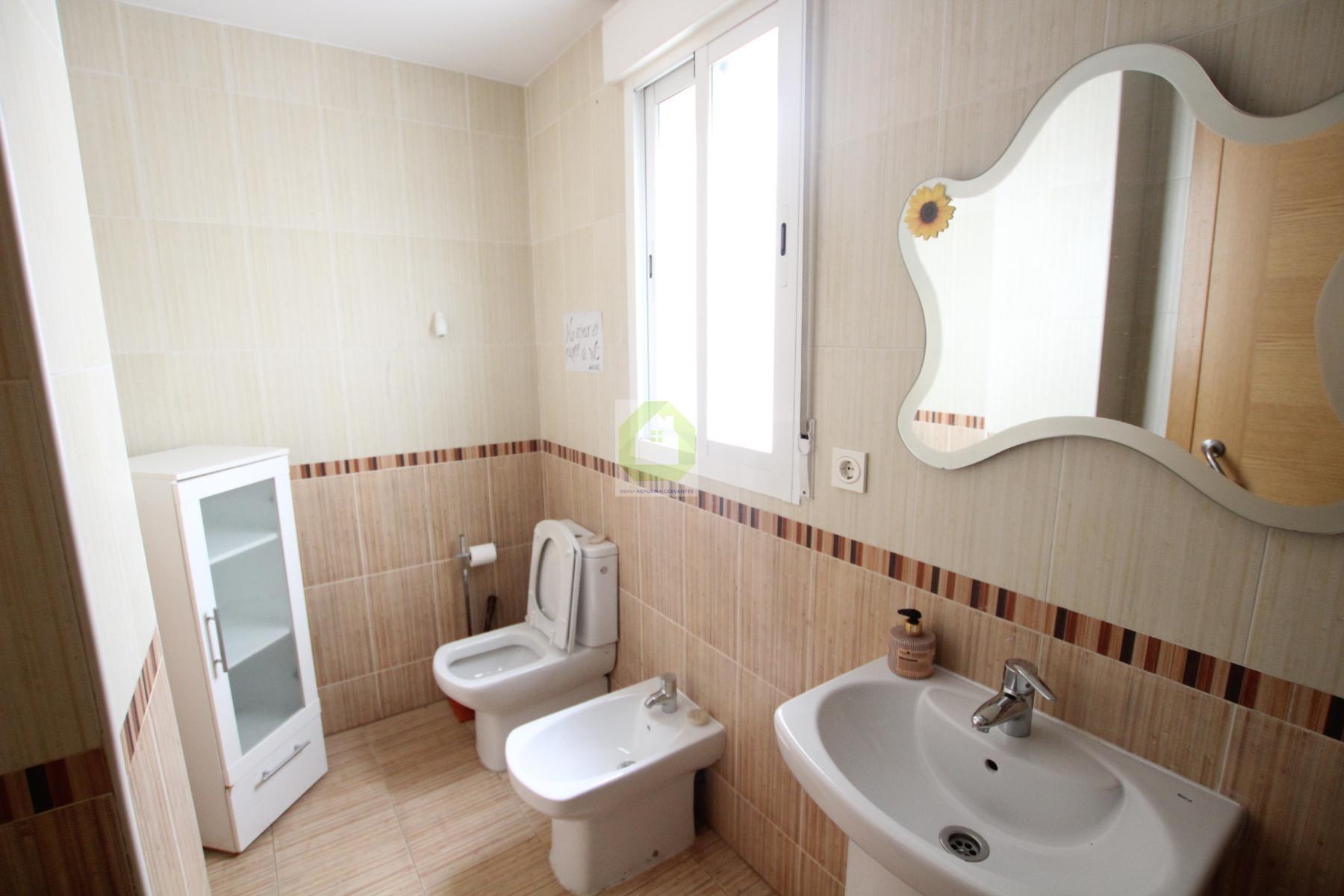 For rent of flat in Las Gabias