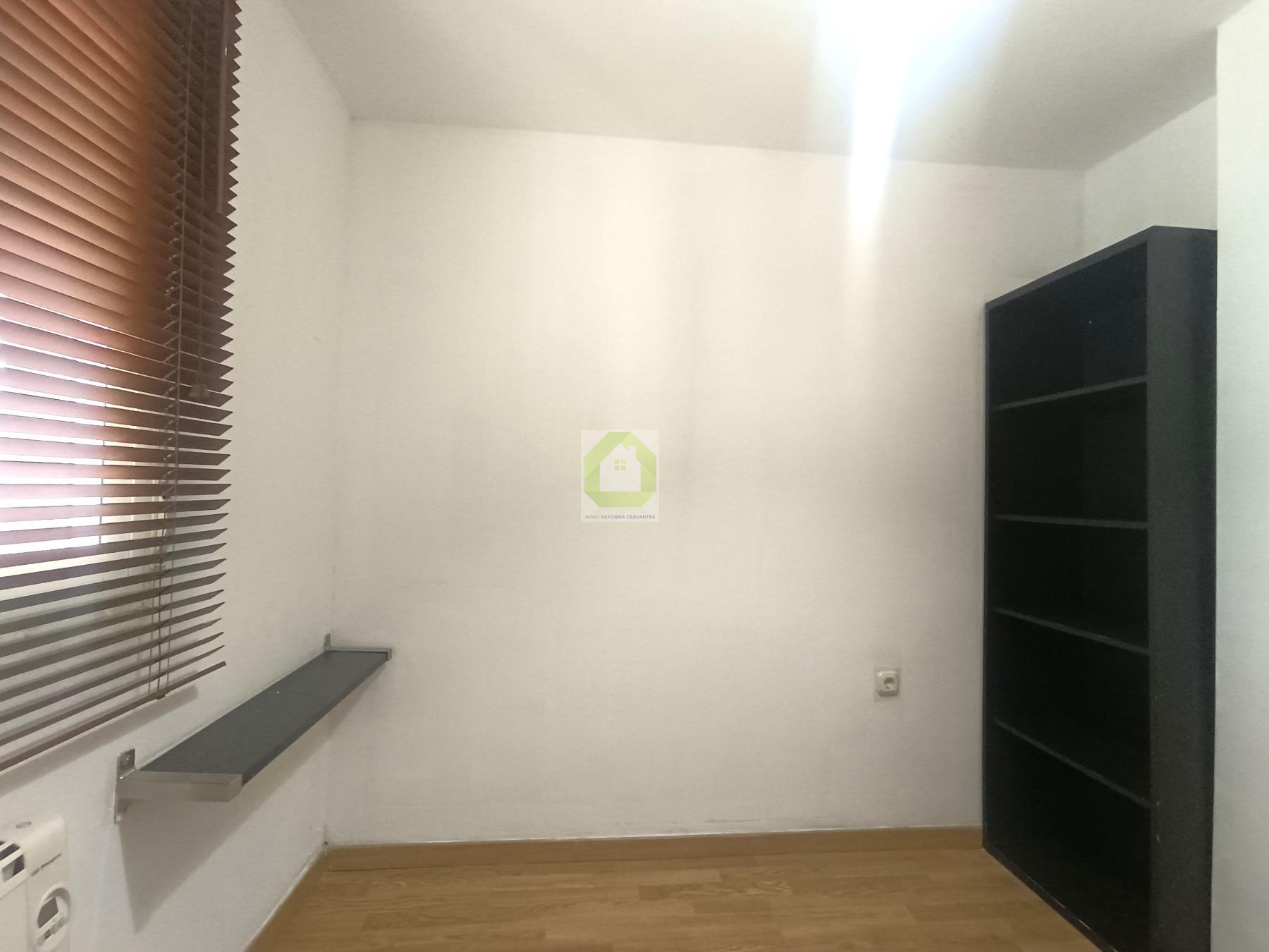 For rent of flat in Cenes de la Vega