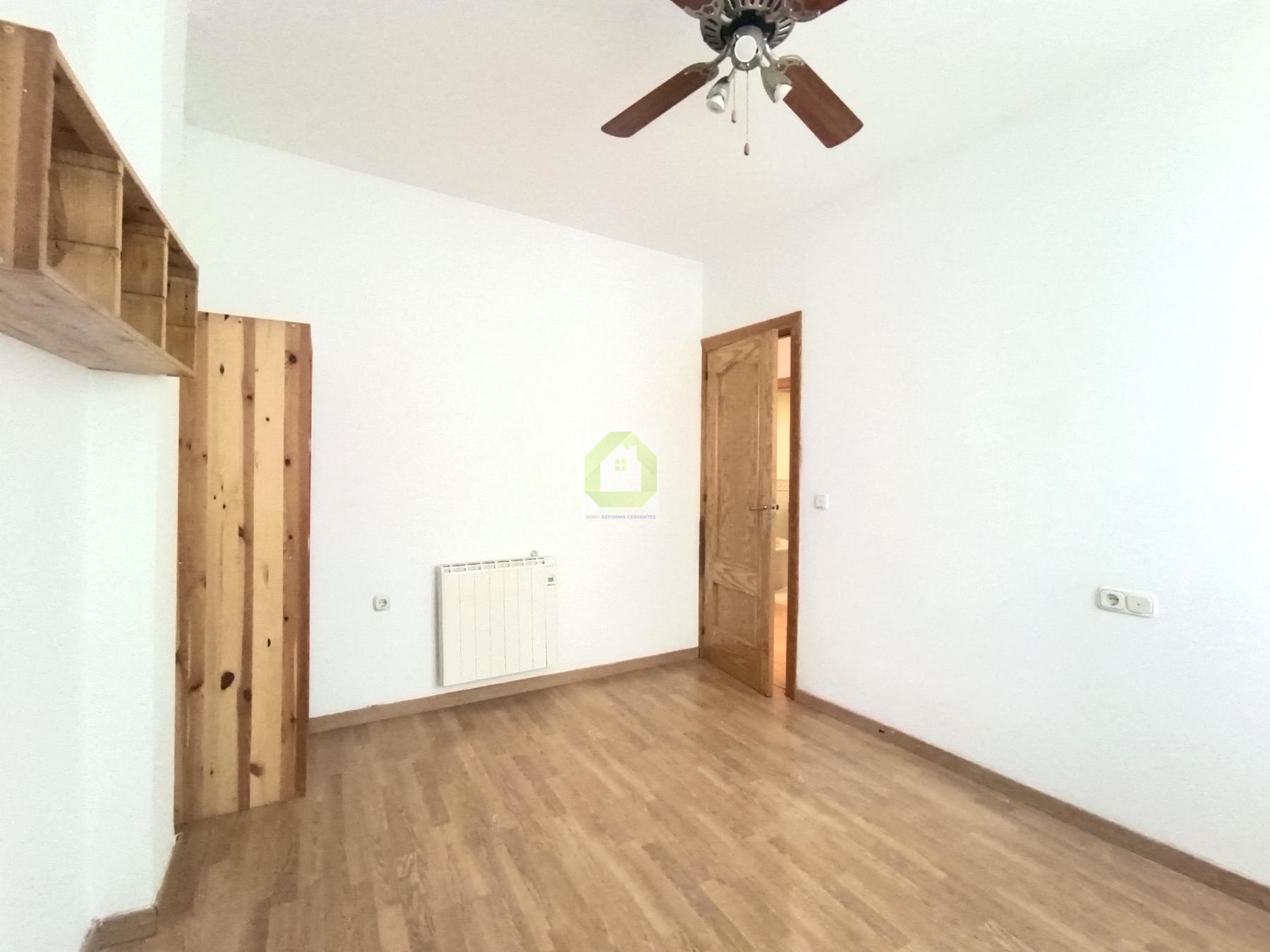 For rent of flat in Cenes de la Vega