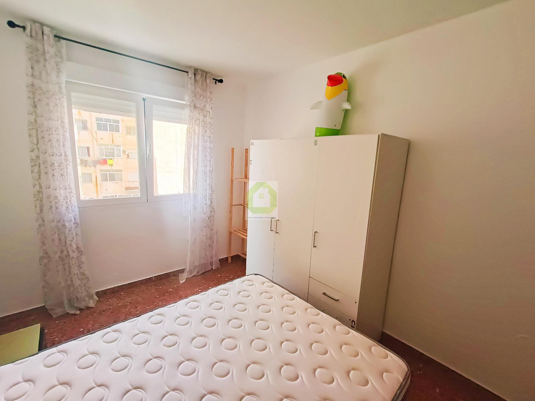 For rent of flat in Motril
