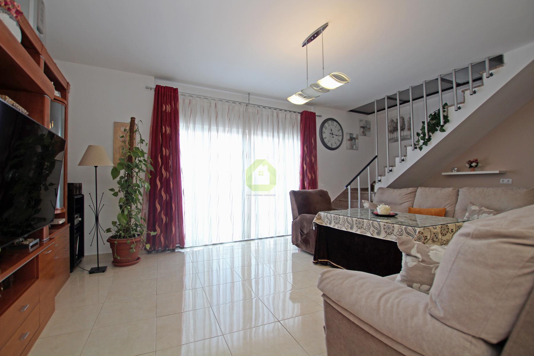 For sale of house in Albolote