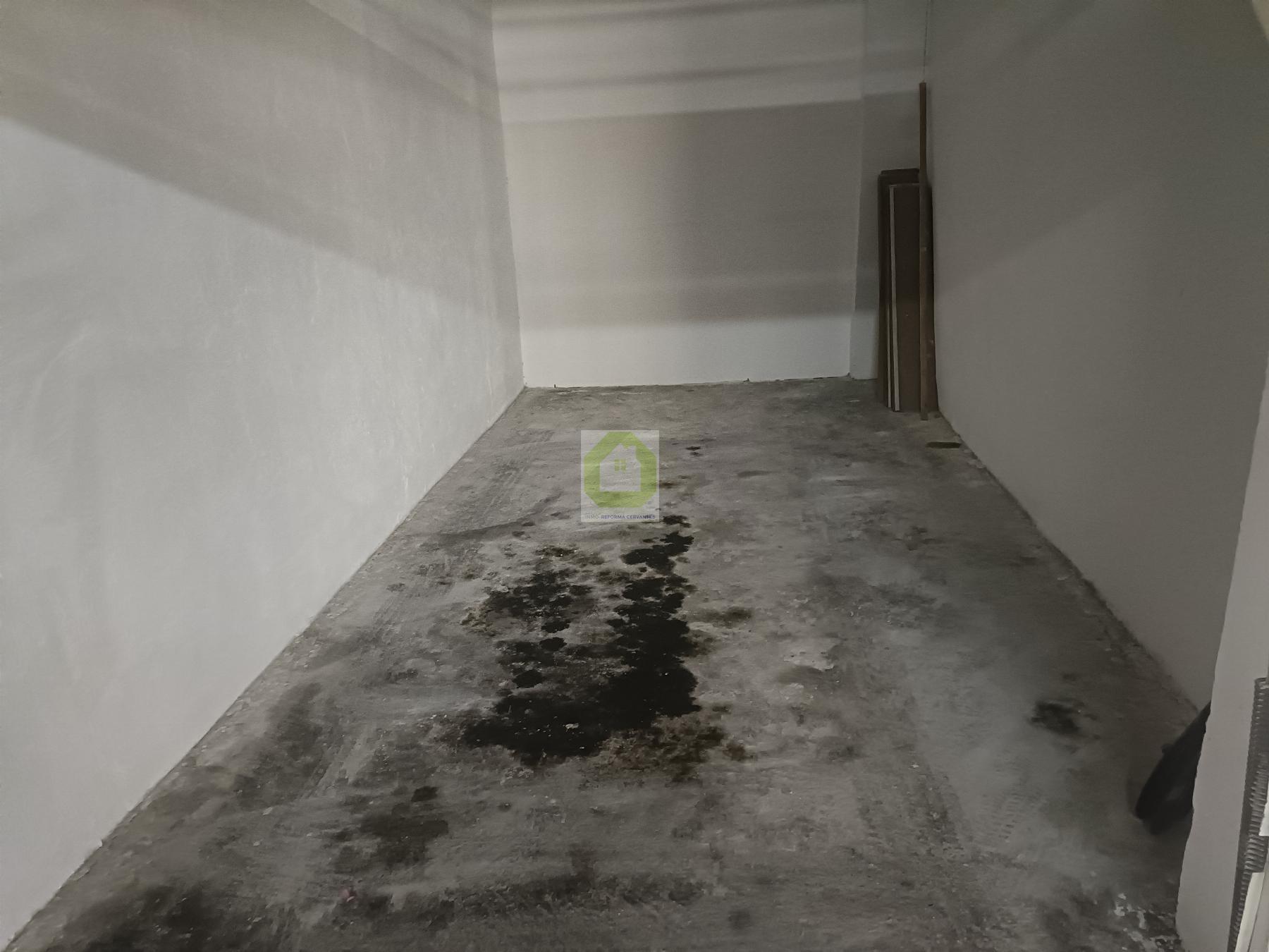 Alquiler de garaje en Almuñécar