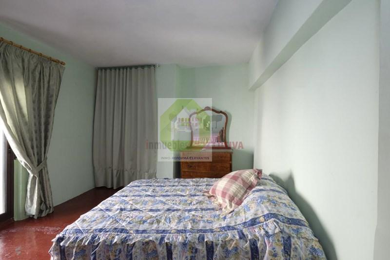 For sale of house in Villamena