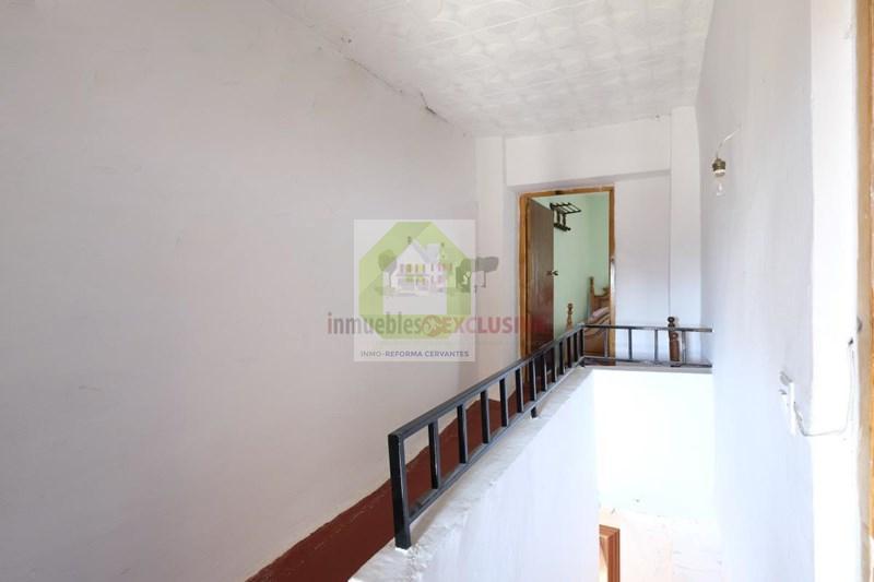 For sale of house in Villamena