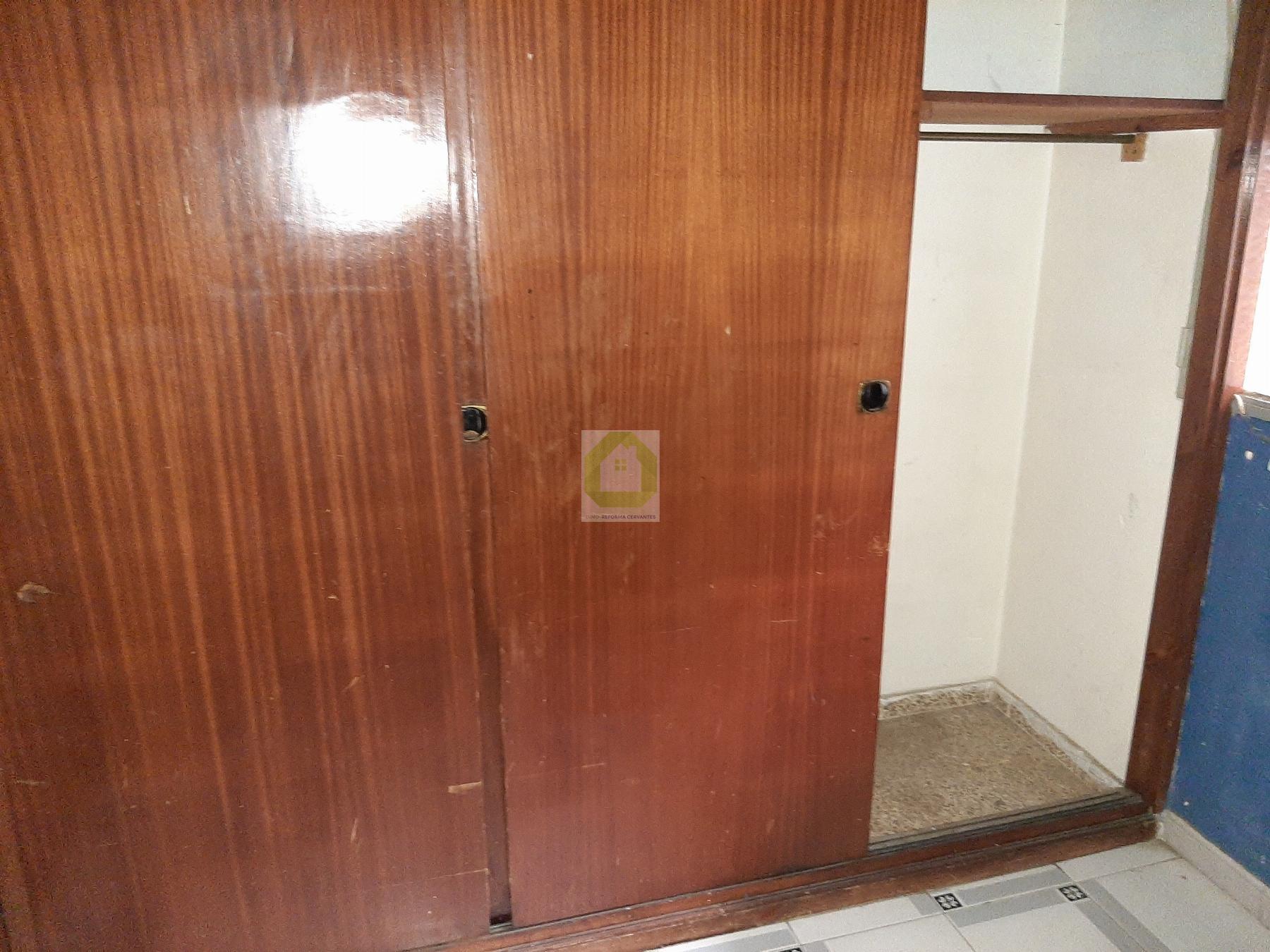 For sale of flat in Maracena