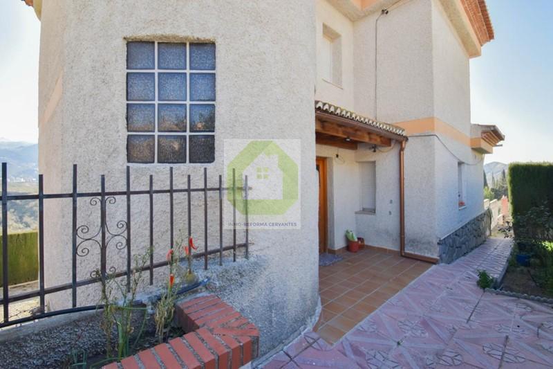 Venta de chalet en Cenes de la Vega