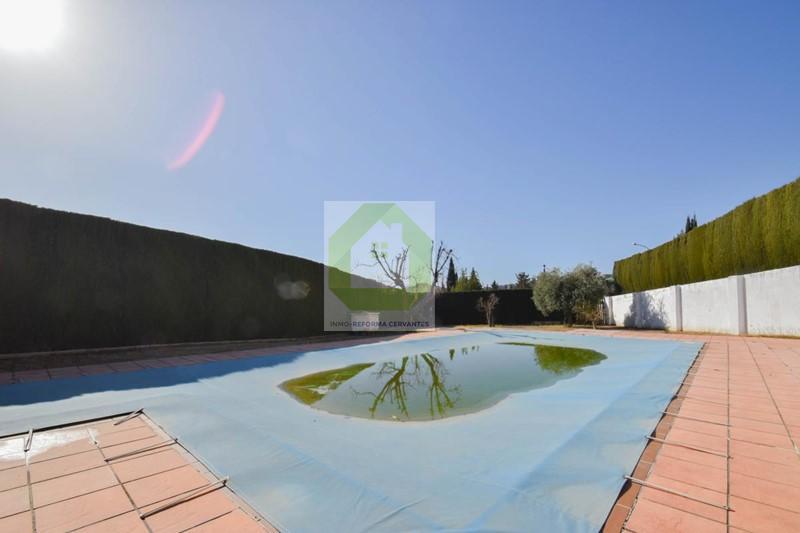 Venta de chalet en Cenes de la Vega