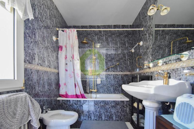 Venta de chalet en Cenes de la Vega