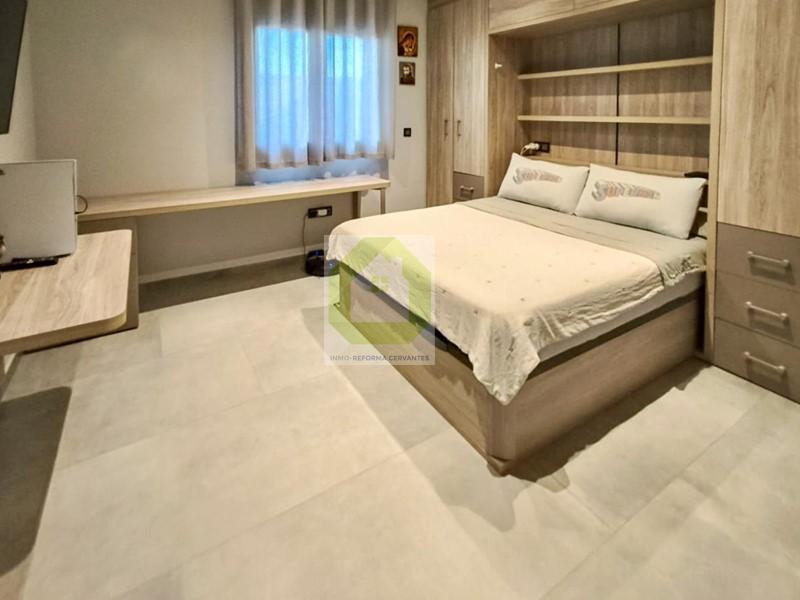 For sale of chalet in Atarfe