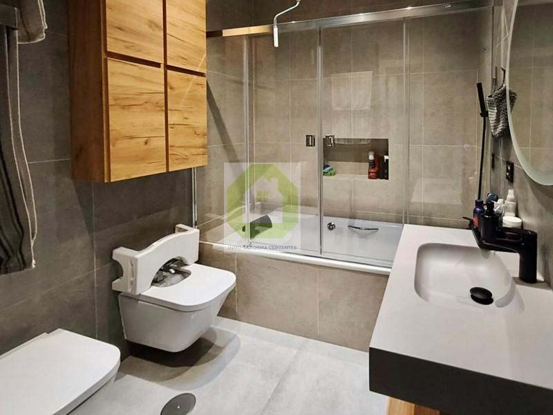 For sale of chalet in Atarfe