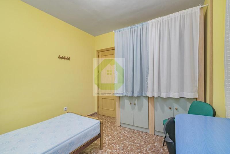 Venta de piso en Híjar