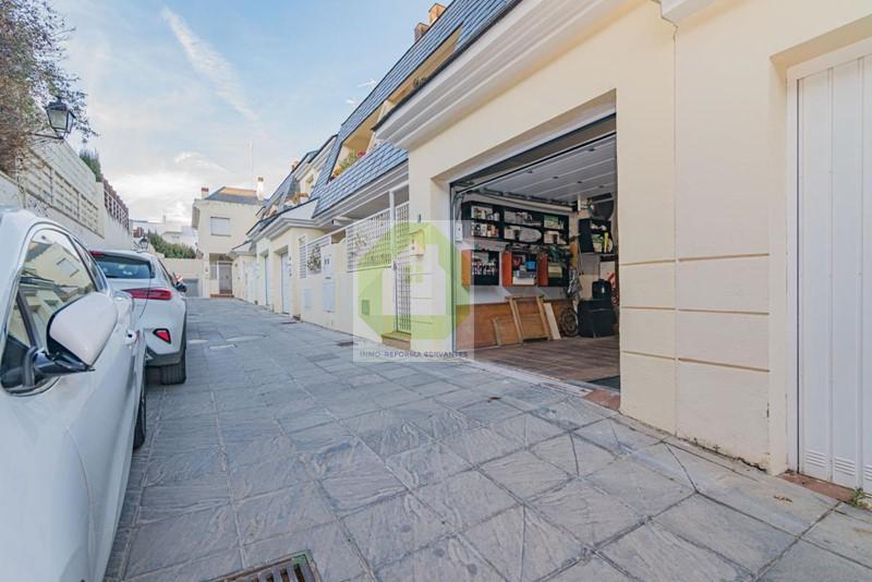 Venta de casa en Ogíjares