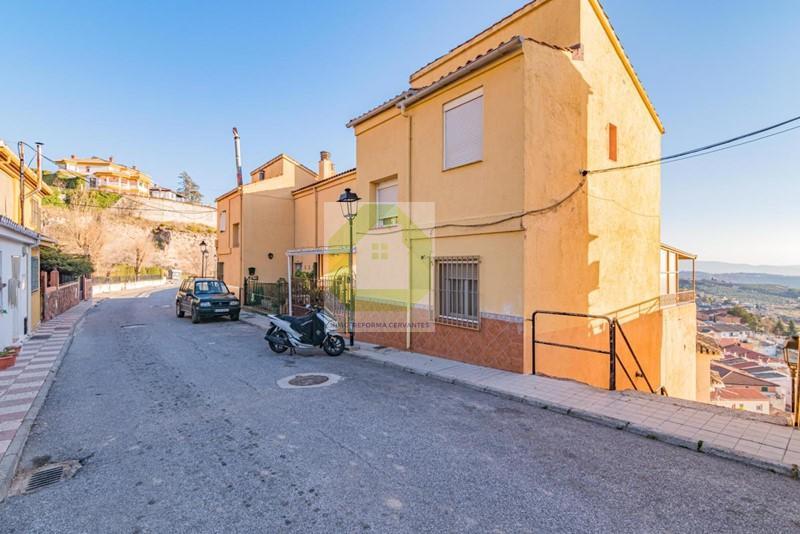 Venta de casa en Alfacar