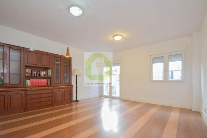 For sale of flat in Santa Fe