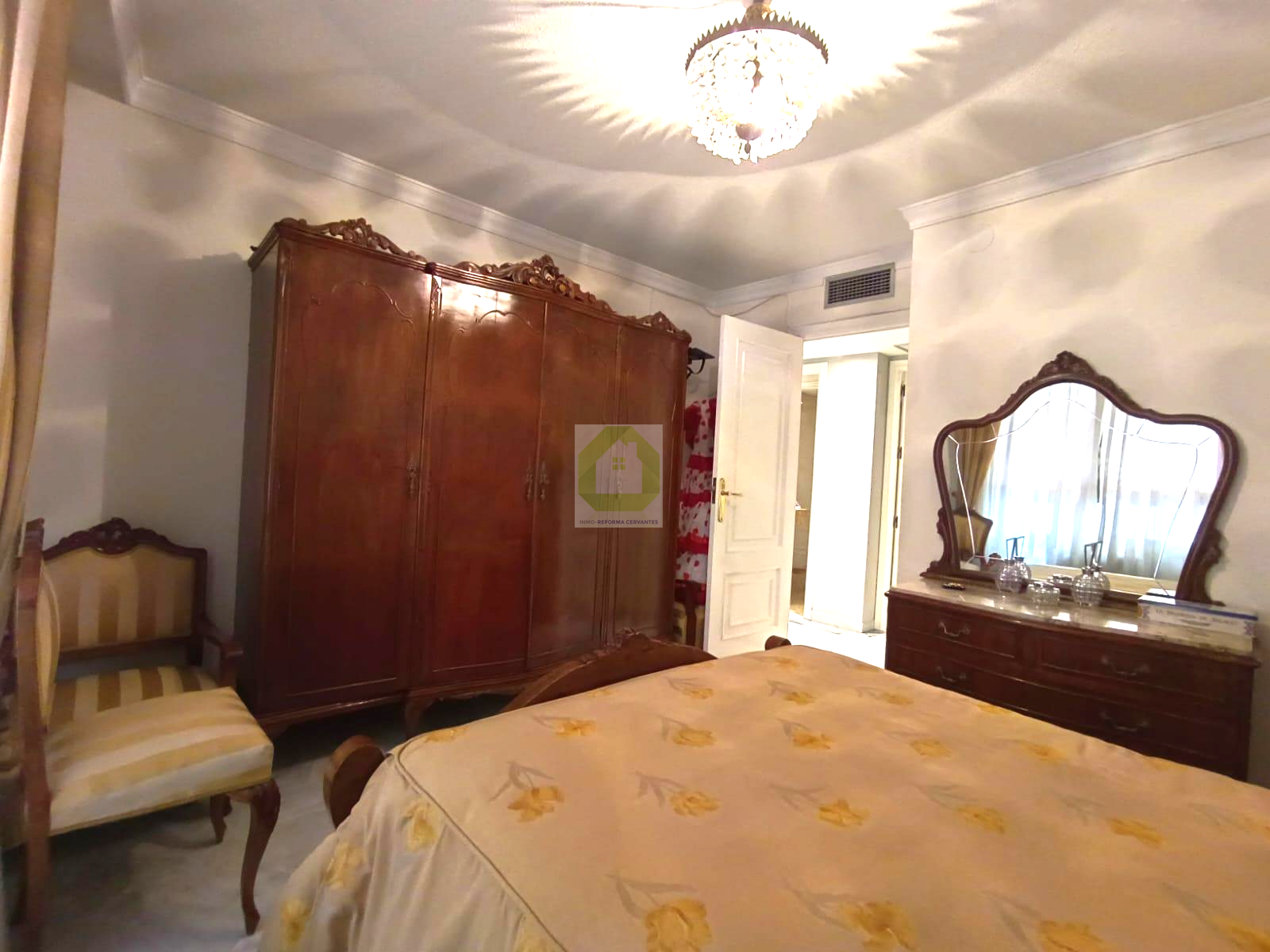 For rent of flat in Granada