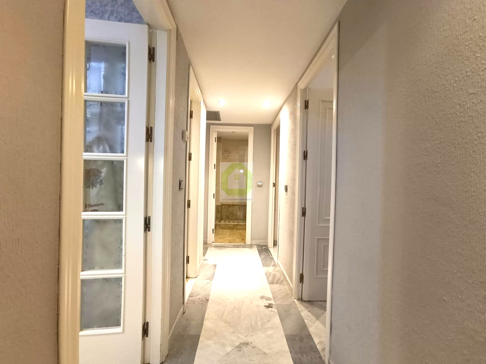 For rent of flat in Granada