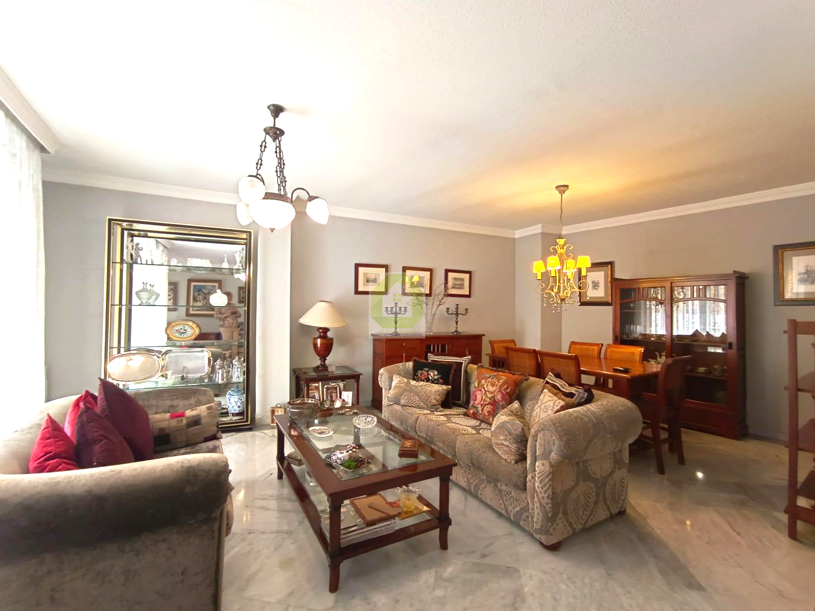 For rent of flat in Granada