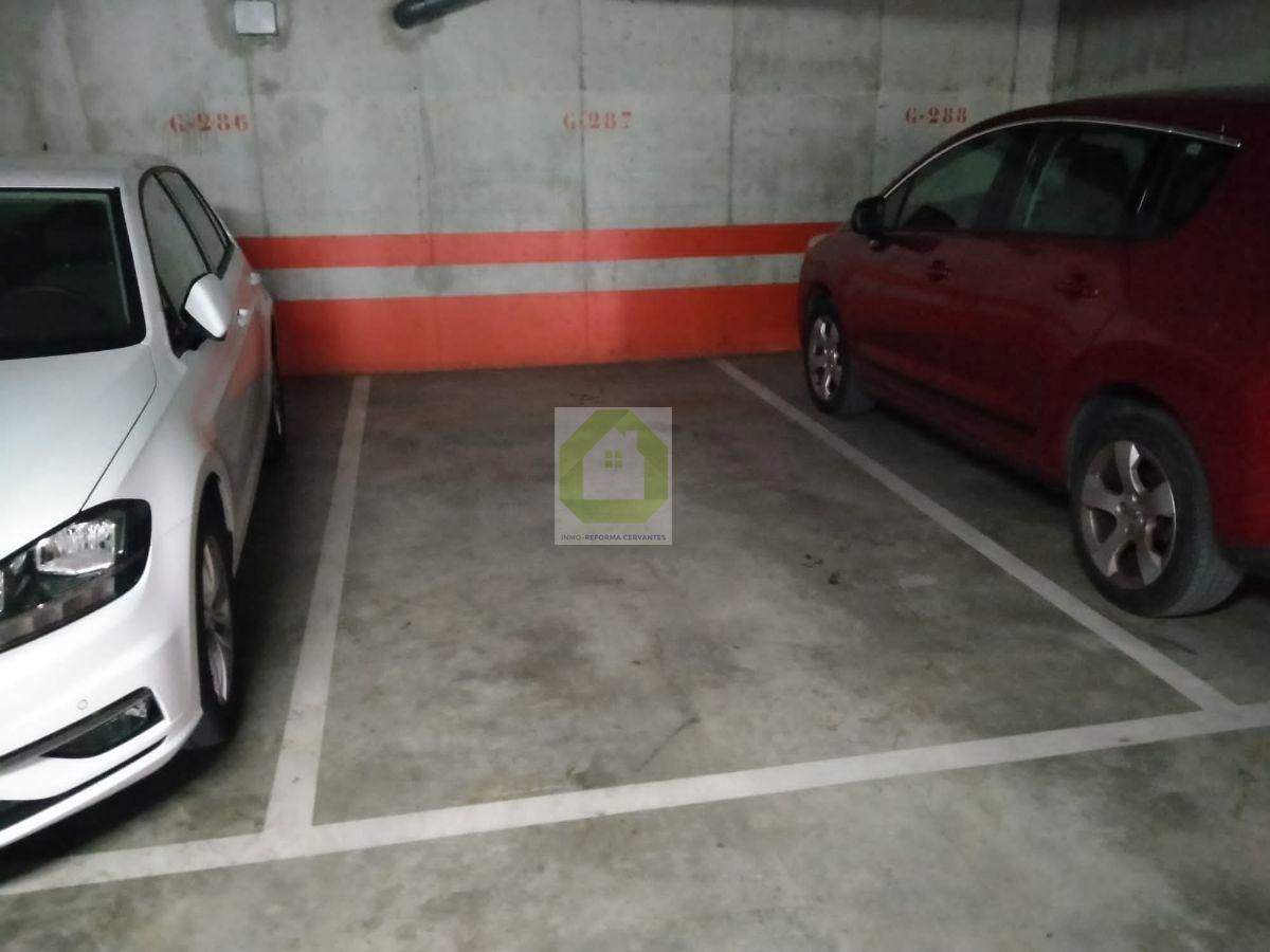 For sale of flat in Alhendín