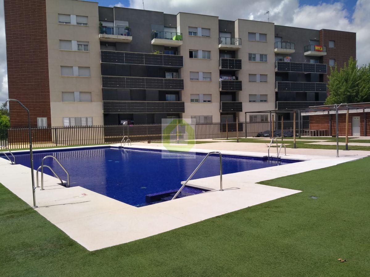 For sale of flat in Alhendín