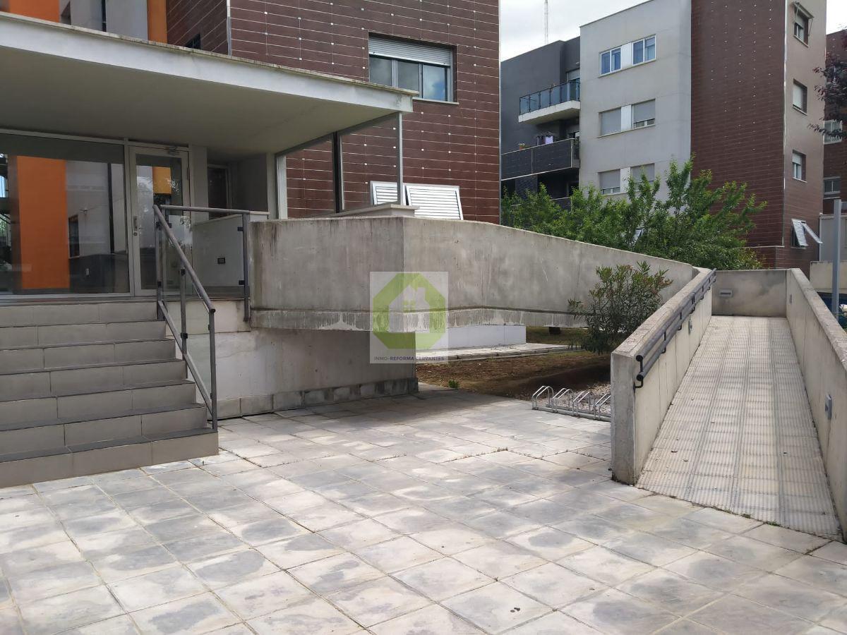 For sale of flat in Alhendín
