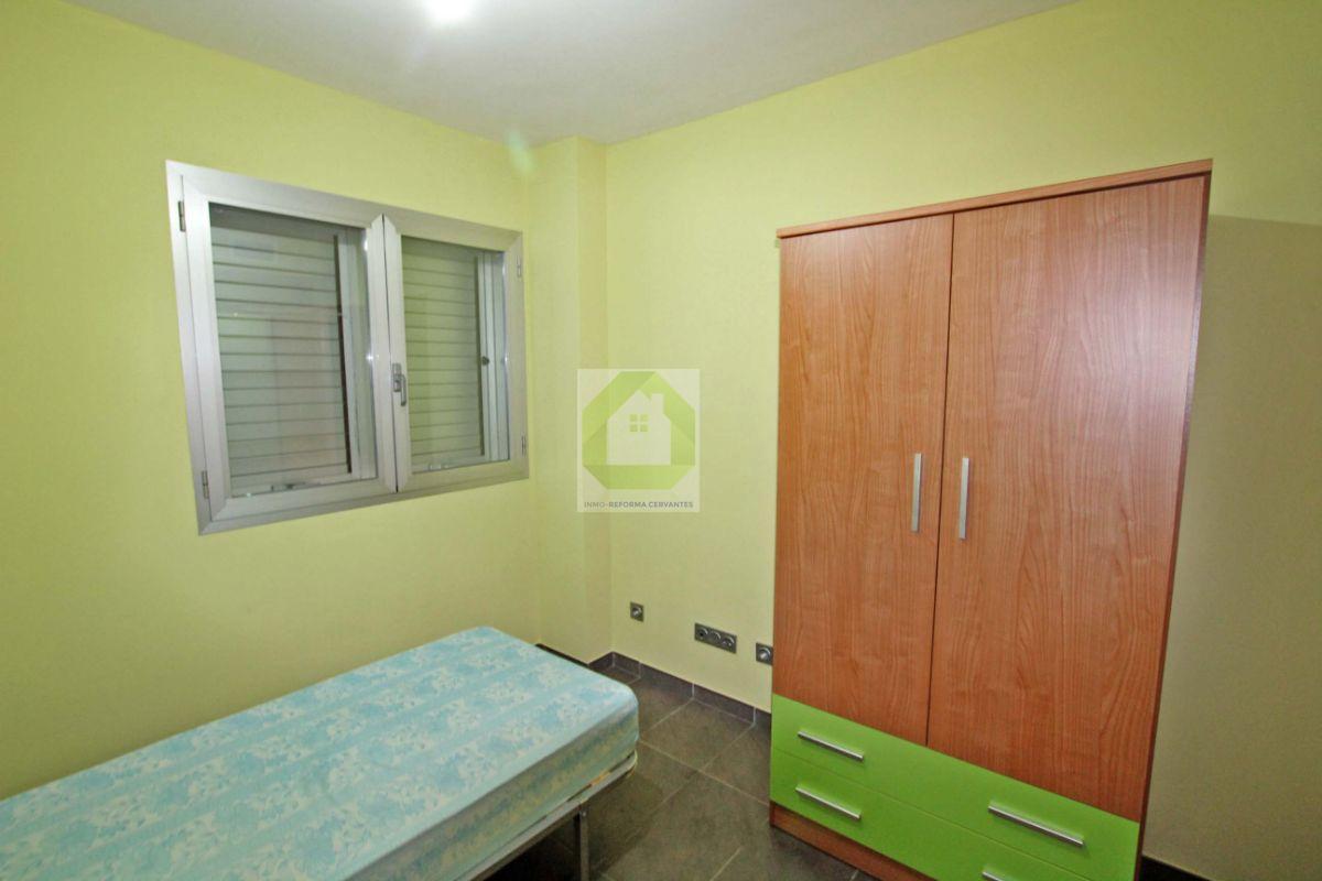 For sale of flat in Alhendín