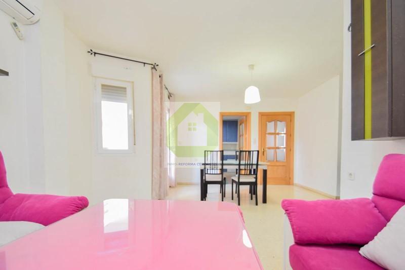 For sale of flat in Atarfe