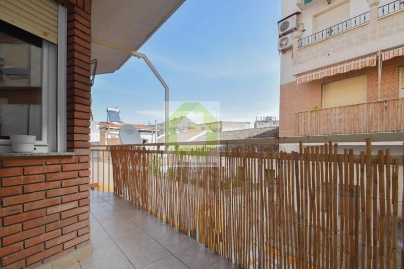 For sale of flat in Atarfe