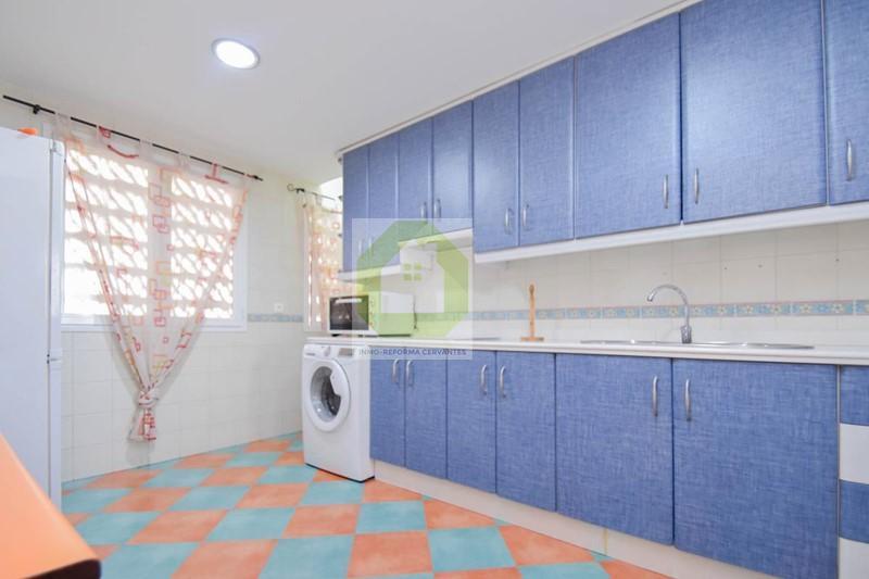 For sale of flat in Atarfe