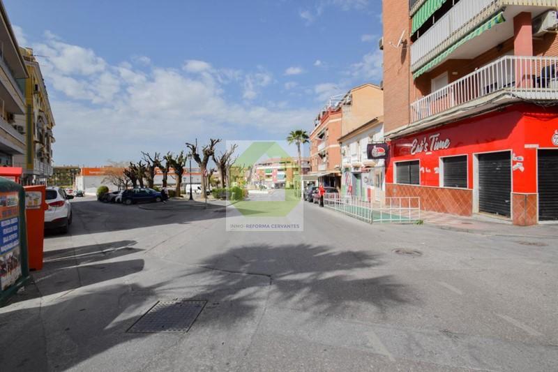 For sale of flat in Atarfe