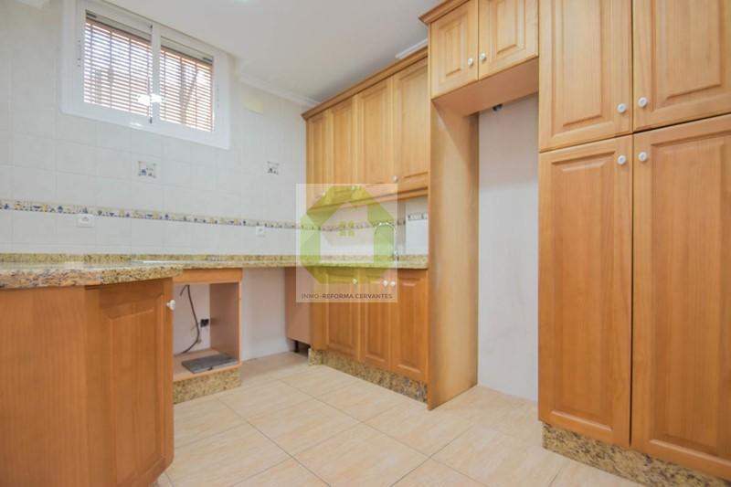 For sale of house in Alfacar