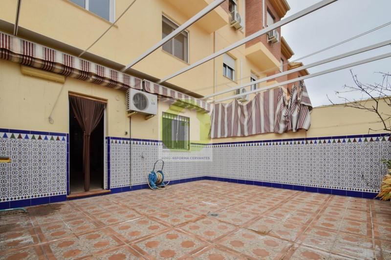 For sale of house in Alfacar
