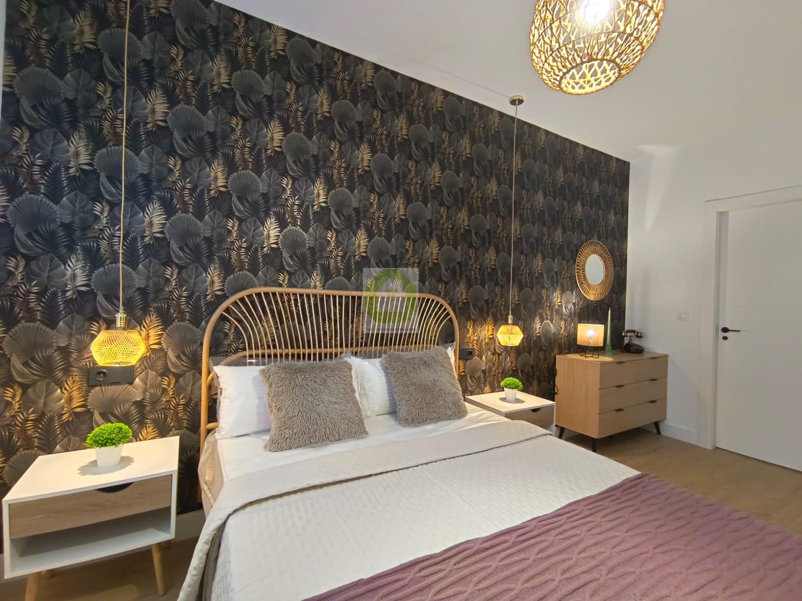 For sale of flat in Granada