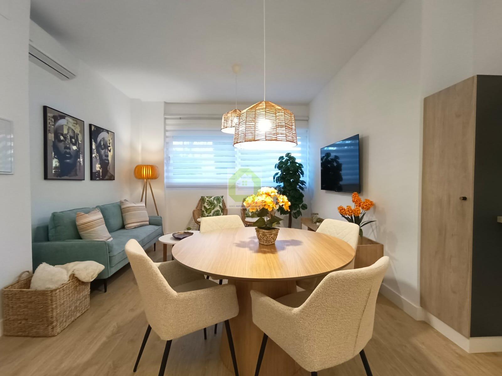 For sale of flat in Granada