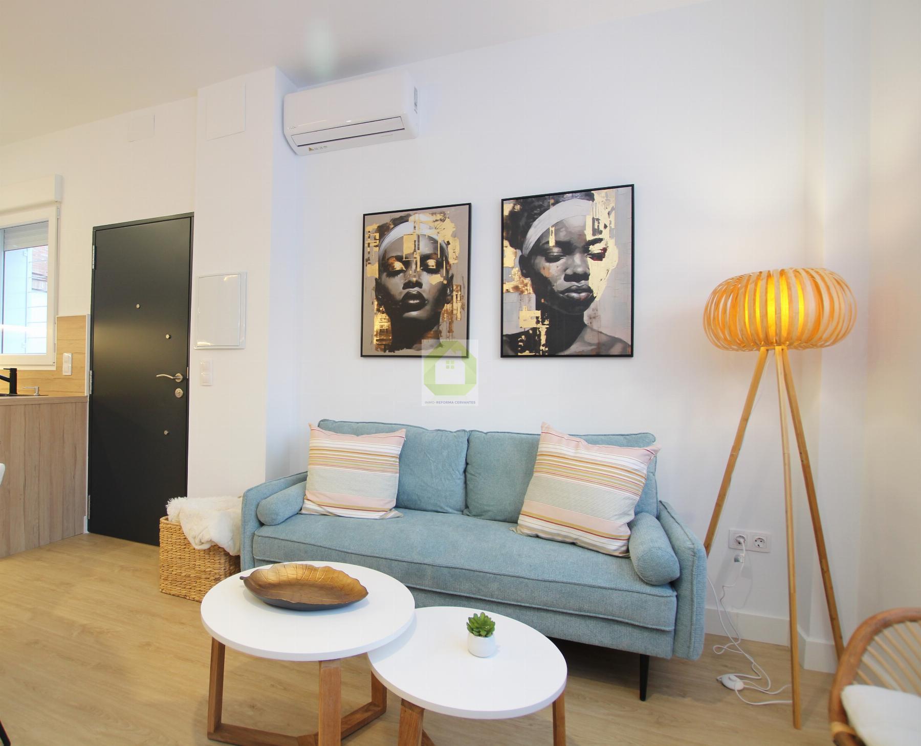 For sale of flat in Granada