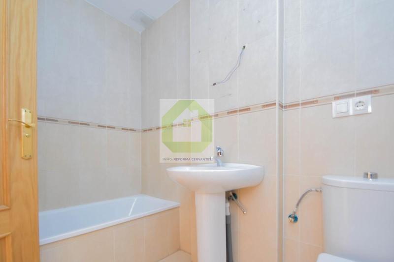 For sale of flat in Atarfe