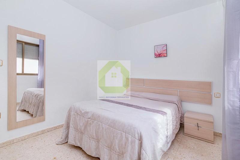 For sale of house in Albolote
